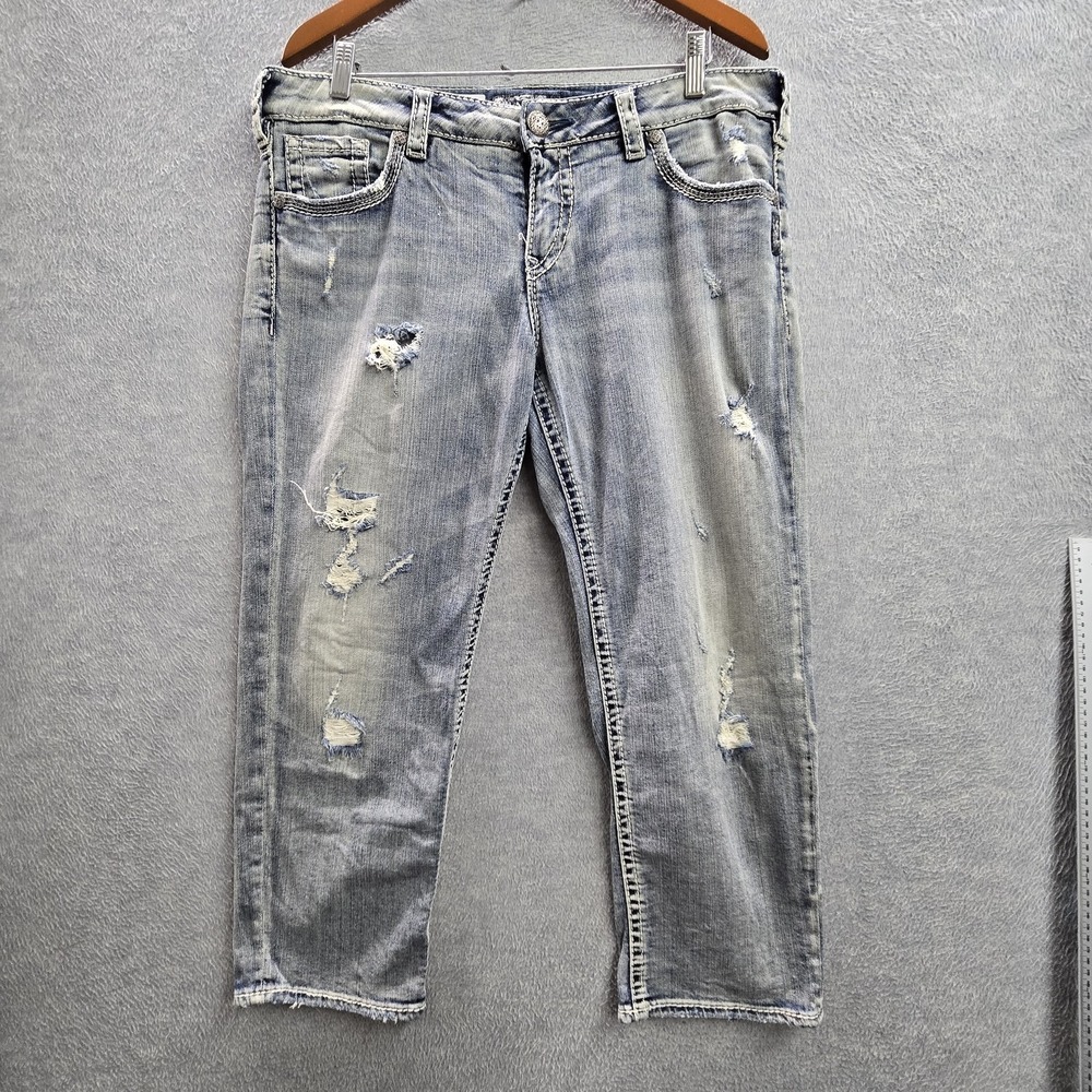 Silver Jeans Co. Women‎ Jeans W32 Light Blue Denim Distressed Capri Aiko Y2K